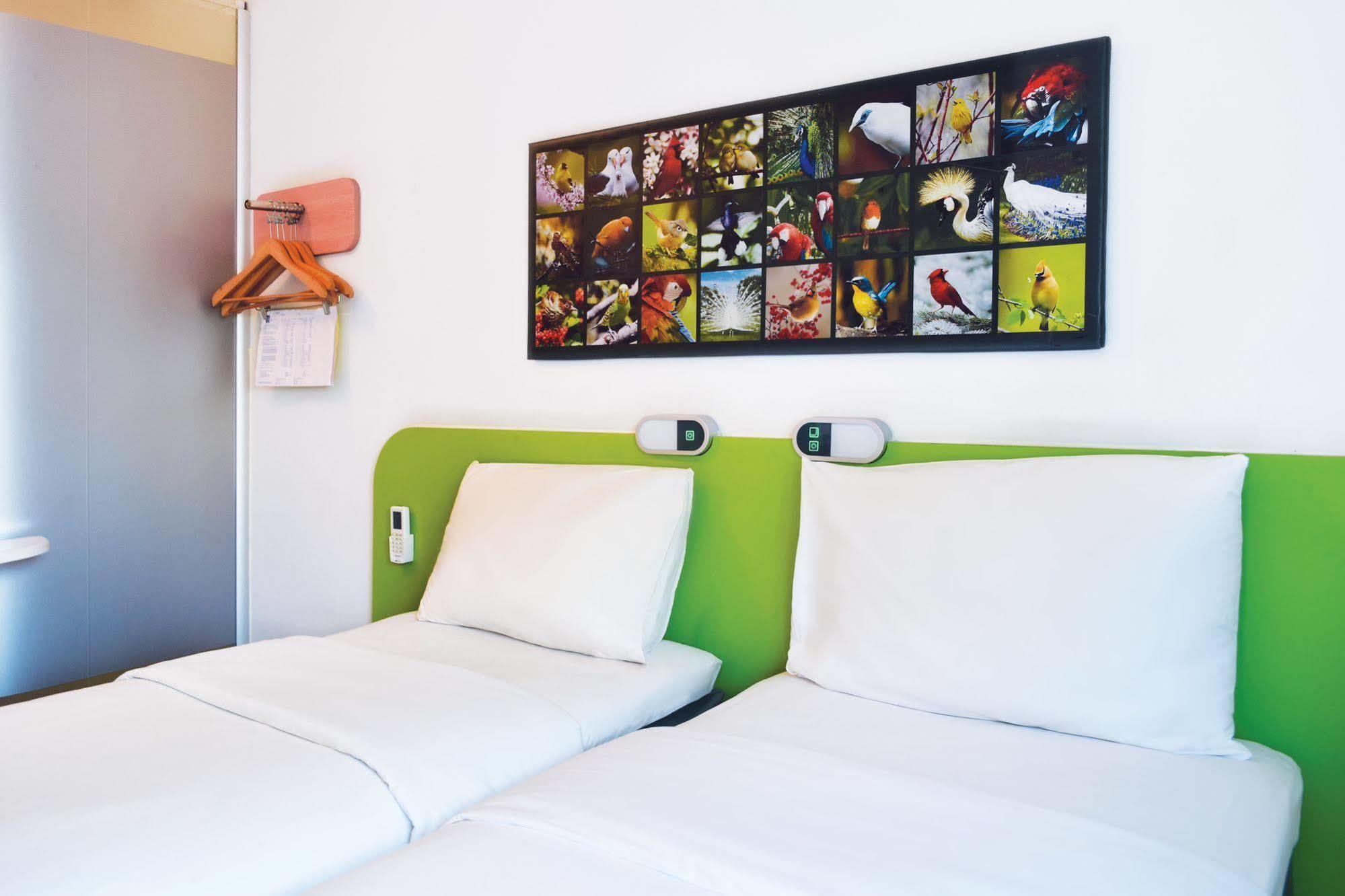 ไอบิส บัดเจ็ต ซมารัง เตนเดอัน Hotel เซอมารัง ภายนอก รูปภาพ